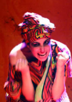 Actriz de la obra de teatro Negra!
