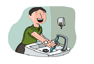 Un joven lavándose las manos en un grifo