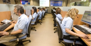 central de llamadas con personal de Teleasistencia ILUNION