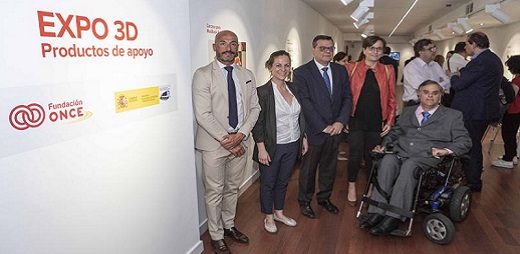 Foto familia de la presentación de la EXPO 3D Productos de apoyo