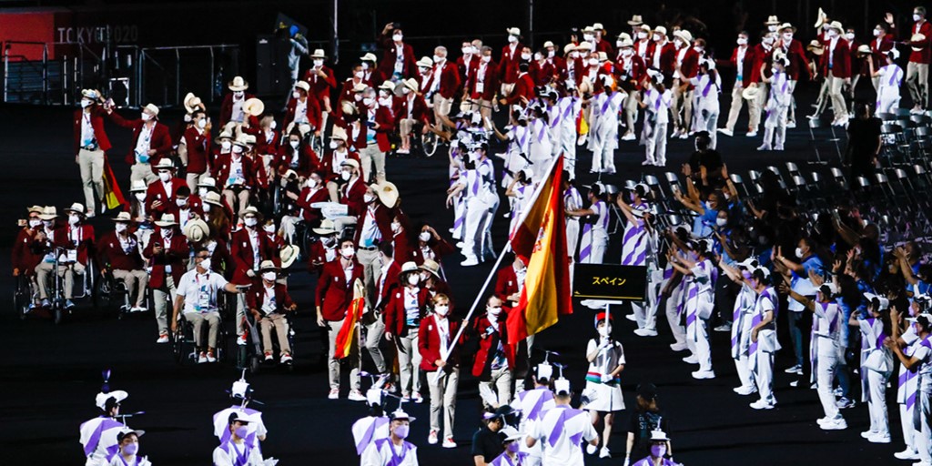 Equipo español en la ceremonia de inauguración de los Juegos Paralímpicos de Tokio 2020
