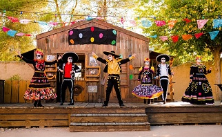 Uno de los espectáculos del Parque Warner que se podrán disfrutar este día (Fuente: Parque Warner)