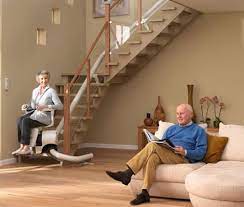Escalera adaptada en el interior de vivienda