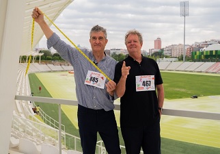 Los fundadores de la Fundación Gomaespuma, el mítico dúo radiofónico Juan Luis Cano y Guillermo Fesser