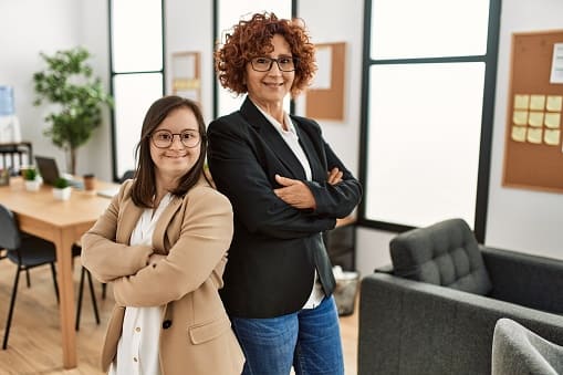 Foto de dos mujeres 