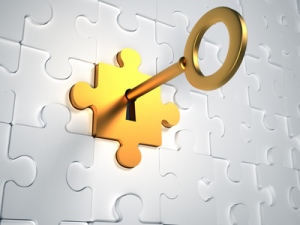 llave en puzzle