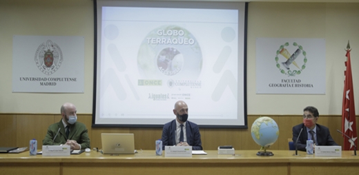 Presentación delo globo terráqueo accesible
