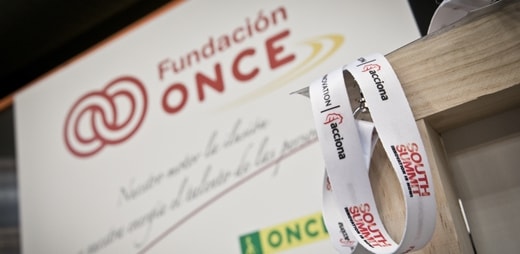 Fotografía del stand de Fundación ONCE en el South Summit 2019