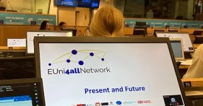 Sala de ordenadores de EUni4All