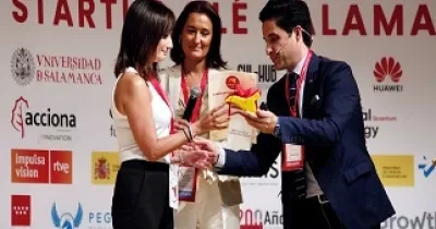 Entrega del premio Best Social 4 Good Institution a Fundación ONCE