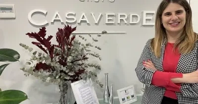 Responsables de Marketing del Grupo Casaverde en la exposición el ictus "Objetos de Después"