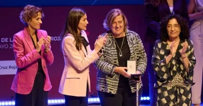 Carmen Laucirica recoge la Medalla de Oro de Cruz Roja a Plena inclusión