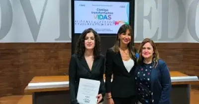 La presidenta del Consejo Territorial de la ONCE en Asturias, Marta Malgor; la delegada de la ONCE en el Principado, Yobanka Cuervo y la concejala de Políticas sociales del Ayuntamiento de Oviedo, Leticia González, presentaron las actividades de la Semana de la ONCE (Fuente: ONCE)