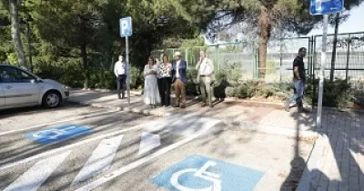 La delegada de Obras y Equipamientos, Paloma García Romero, y la concejala de Moncloa-Aravaca, Loreto Sordo, en su visita esta mañana el recinto ferial de la Casa de Campo (Fuente: Ayuntamiento de Madrid)