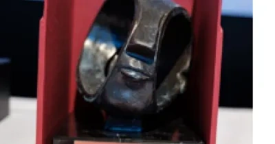 figura de premio para los participantes