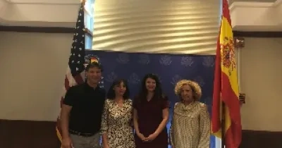 Momento del encuentro del CERMI en la Embajada de EEUU, con sus respectivos representantes