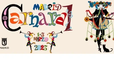 Cartel colorido del Carnaval de Madrid 2025. Título 'Carnaval' en letras grandes y multicolor, con 'Madrid' y '2025' en tipografía artística. Fechas: del 1 al 5 de marzo. Ilustraciones de arlequines tocando trompetas, una figura estilizada con traje carnavalesco y accesorios colgantes, y un gato negro. Fondo beige con el logo de Madrid y elementos festivos