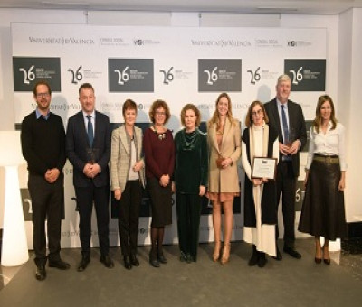 Un momento de la entrega del Premio Sociedad-Universidad de la Universitat de València para Fundación ONCE (Fuente: Grupo Social ONCE)
