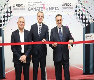 Ángel Luis Gómez, José Manuel Franco y Miguel Carballeda en la gala anual de la Federación Española de Deportes para Ciegos (FEDC)