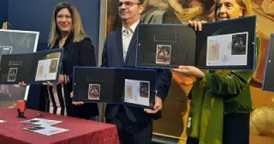 acto de presentación del sello
