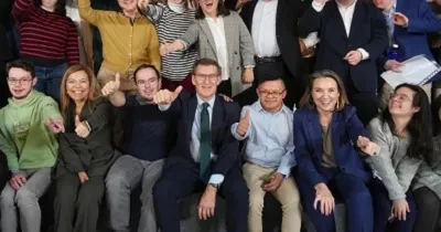 Momento de la fotografía de familia con todos los asistentes al acto y donde participó Alberto Núñez Feijóo (Fuente: Fundación Prodis)