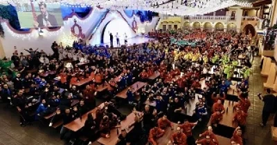 Los 46 equipos participantes disfrutando del día de convivencia y diversión en PortAventura World (Fuente: PortAventura World)