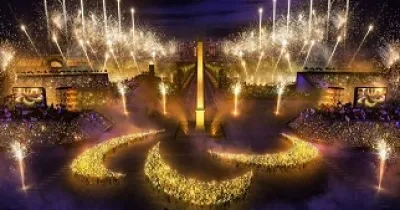 Proyección de un momento de lo que será la ceremonia de apertura de los Juegos Paralímpicos de París 2024 (Foto de París 2024)