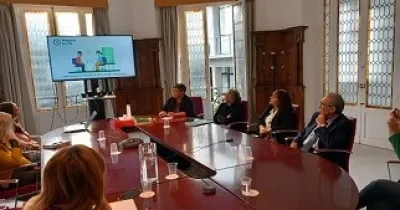 Momento de la presentación de la campaña de sensibilización de difusión del protocolo de atención sanitaria para personas con autismo (Fuente: Servicio Andaluz de Salud)