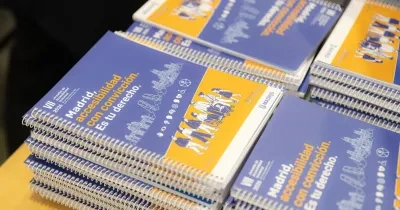 Cuadernos y programa de las VII jornadas de accesibilidad universal del ayuntamiento de Madrid