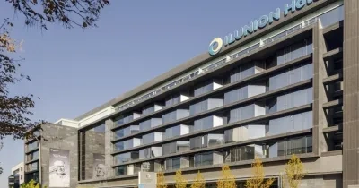 Hotel ILUNION Atrium en Madrid