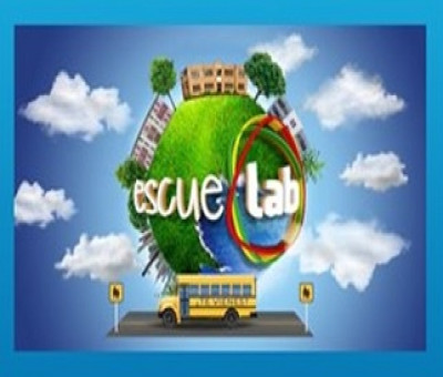 Banner con el logotipo de los campamentos científicos de escueLab