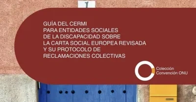 portada de la guía elaborada por cermi. Por delante está el título y en el fondo de la portada una puerta azul grande.