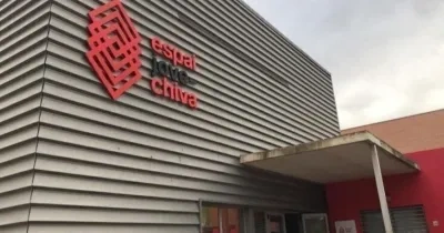 Espacio Joven Chiva entrada principal