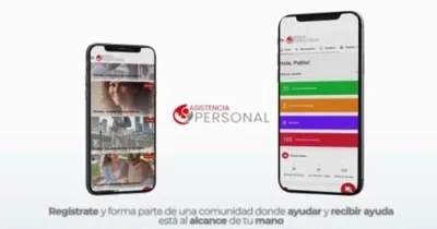 la app vista desde dos móviles colocados a izquierda y derecha. El logo de la app en el medio