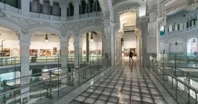 Vista interior del impresionante Espacio CentroCentro de Madrid, donde se puede visitar la VIII Bienal de Arte Contemporáneo de Fundación ONCE