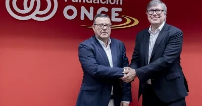 El director general de Fundación ONCE y el consejero delegado de Aquona, Aquara, Viaqua, Asturagua y Aquarbe