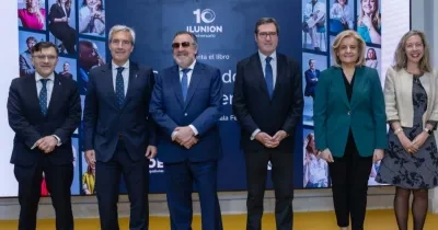 Máximos representantes de ILUNION y del Grupo Social ONCE durante la presentación del libro