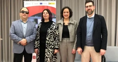 representantes de Fundación ONCE, Inserta Empleo y Xunta de Galicia