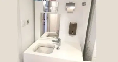 Un baño adaptado para Personas Ostomizadas
