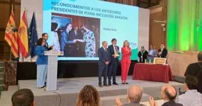 La ministra Alegría (de rojo) en el homenaje de Plena Inclusión Aragón