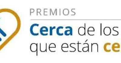 cartel de los Premios "Cerca de los que están cerca"
