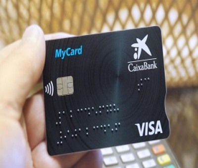La tarjeta financiera en braille de CaixaBank