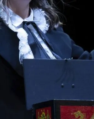 Mágica Gilly con síndrome de Down durante su espectáculo