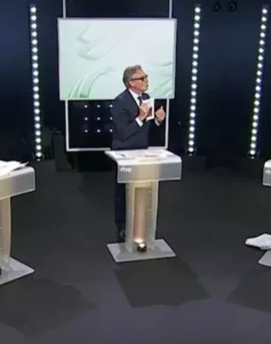 Los 5 candidatos a la presidencia de Andalucía en sus estrados durante el debate