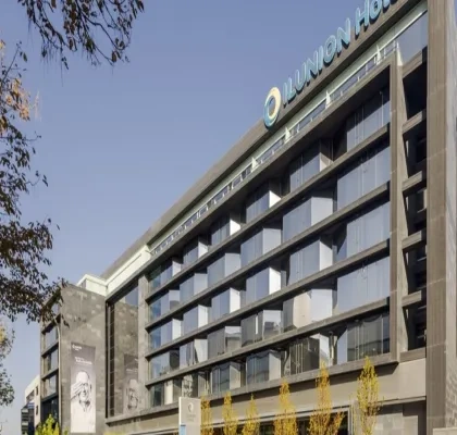 Hotel ILUNION Atrium en Madrid