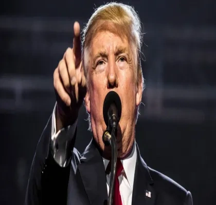 Donald Trump en una conferencia