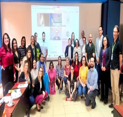 Integrantes del Foro de Empresas de Costa Rica durante la reunión con las nuevas incorporaciones