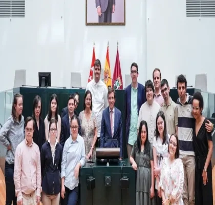 Representantes del Ayuntamiento de Málaga y Fundación ONCE