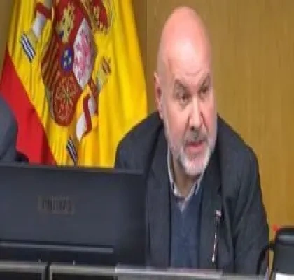 Luis Cayo  durante el debate de UGT