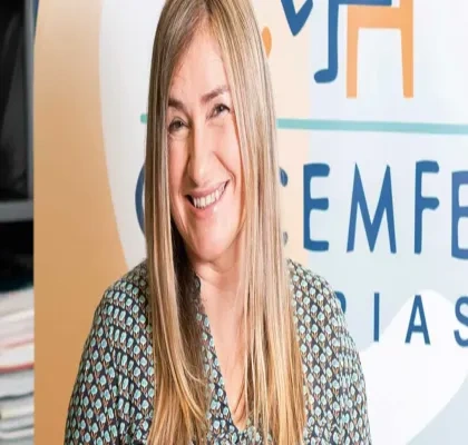 Mónica Oviedo durante un acto de COCEMFE
